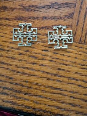 Gold Double-T Tory Burch Logo Earrings